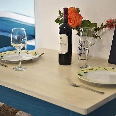 Helen & Агиос Стефанос