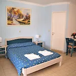 Apartamento Helen & Agios Stefanos Avliotes (Corfu)