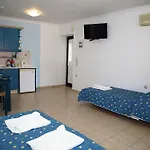 Apartamento Helen & Agios Stefanos Avliotes (Corfu)
