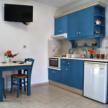 Helen & איוס סטפנוס